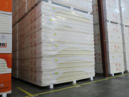 Palletvoordeel: Tweede Keuze PIR 2-zijdig aluminium 2400x1200x140mm met sponning Rd:6.36 (51,84m²)