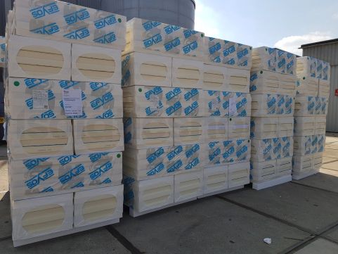 Polyuréthane (PIR) expansée choix B double face aluminium 1200x600x140mm avec rainure Rd: 6,36 (0,72m²)