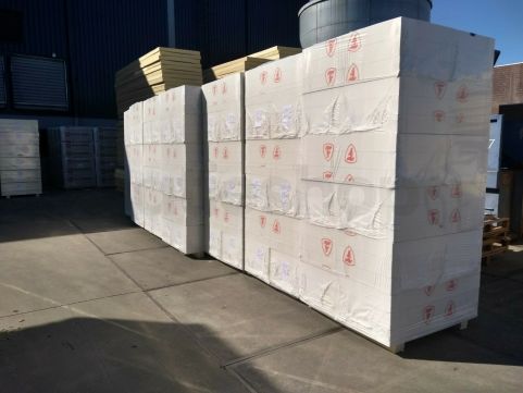 Tweede Keuze PIR 2-zijdig aluminium 1200x600x140mm Rd: 6,36 (0,72m²)