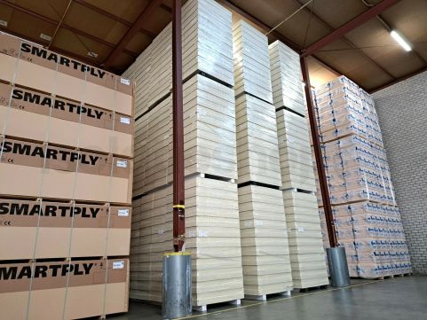 Tweede Keuze PIR 2-zijdig Mineraalglasvlies 1200x600x200mm met sponning Rd: 8,00 (0,72m2)