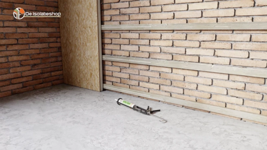 Stap 5 | Breng weer isolatielijm aan