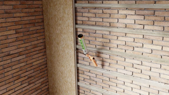 Stap 6 | Breng flexibel purschuim aan