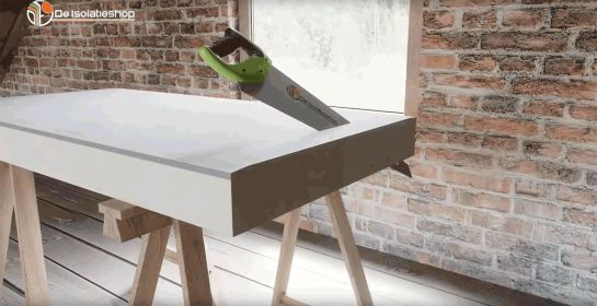 Étape 3 | Coupez les panneaux isolants à la bonne taille